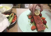Cómo preparar salmón en papillote con té japonés Kukicha: receta paso a paso